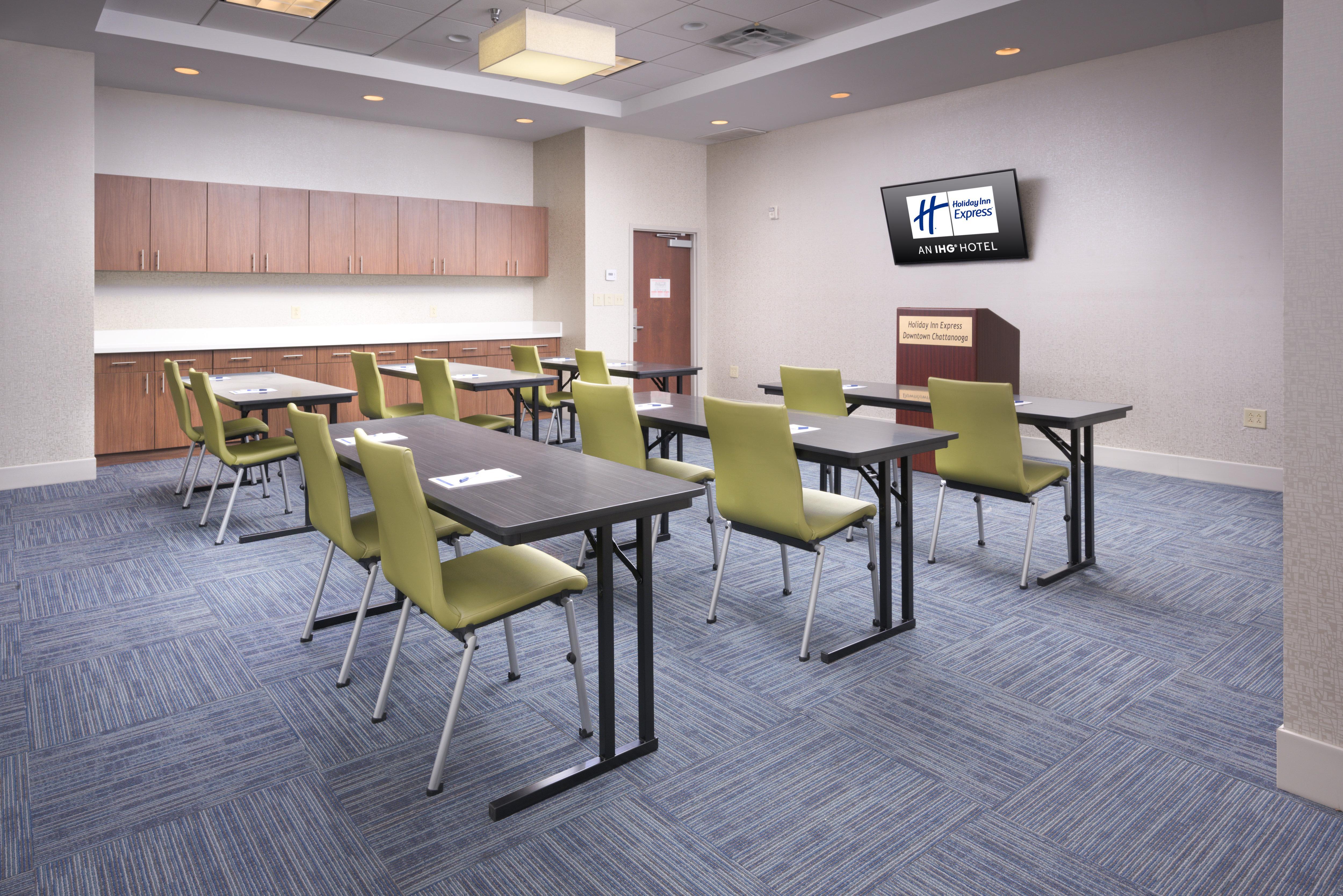 Holiday Inn Express Hotel & Suites Chattanooga Downtown By Ihg Exterior foto