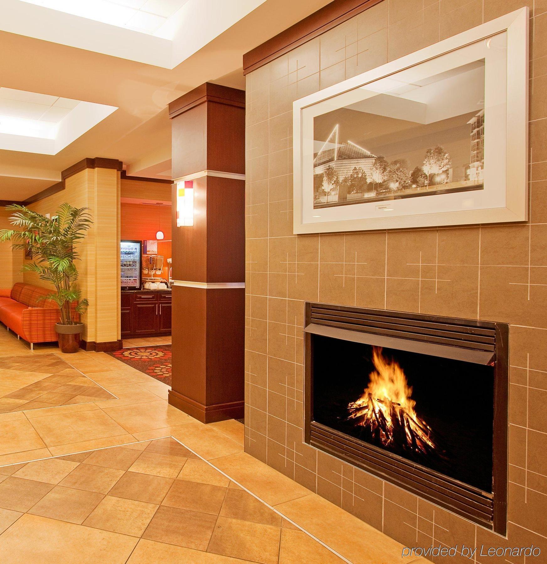 Holiday Inn Express Hotel & Suites Chattanooga Downtown By Ihg Exterior foto